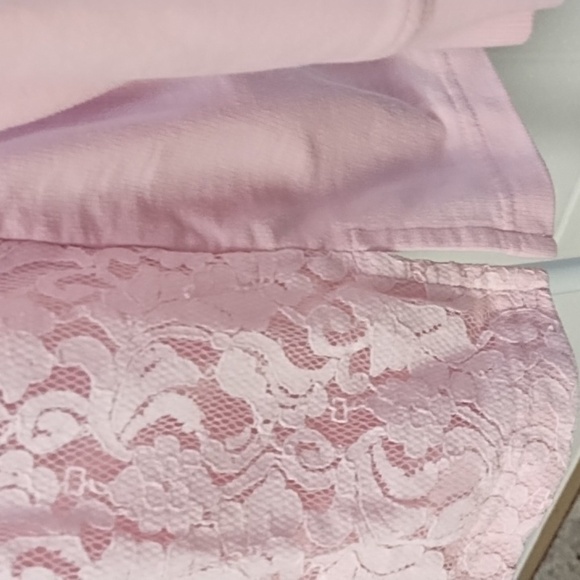 French Terry Lace Overlay Sweatshirt Open Bottom Side Slits - Picture 3 of 9